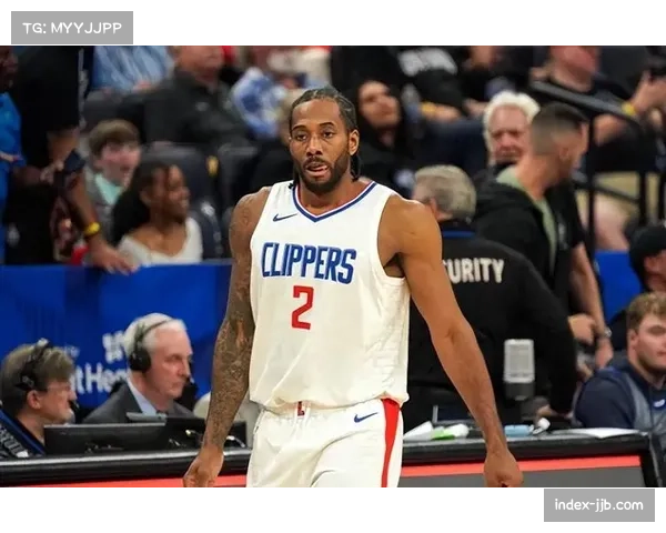 猛龙队记者回忆19年质疑快船或曾暗中满足小卡舅舅部分特殊要求